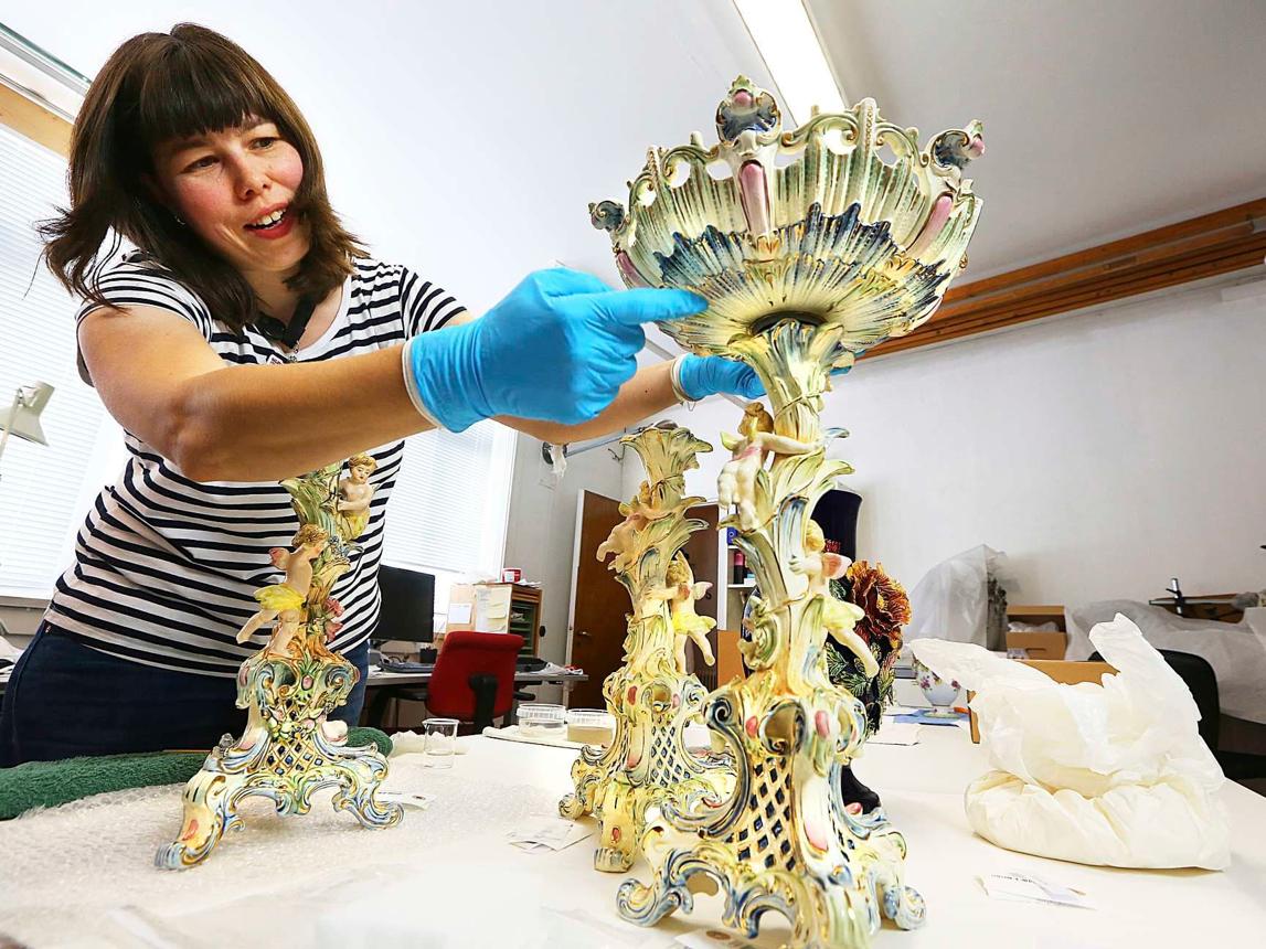 Museum-quality restoration of valuable antique porcelain