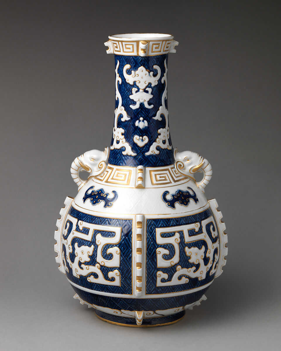 Декоративна порцеланова ваза Royal Worcester от 1875 година