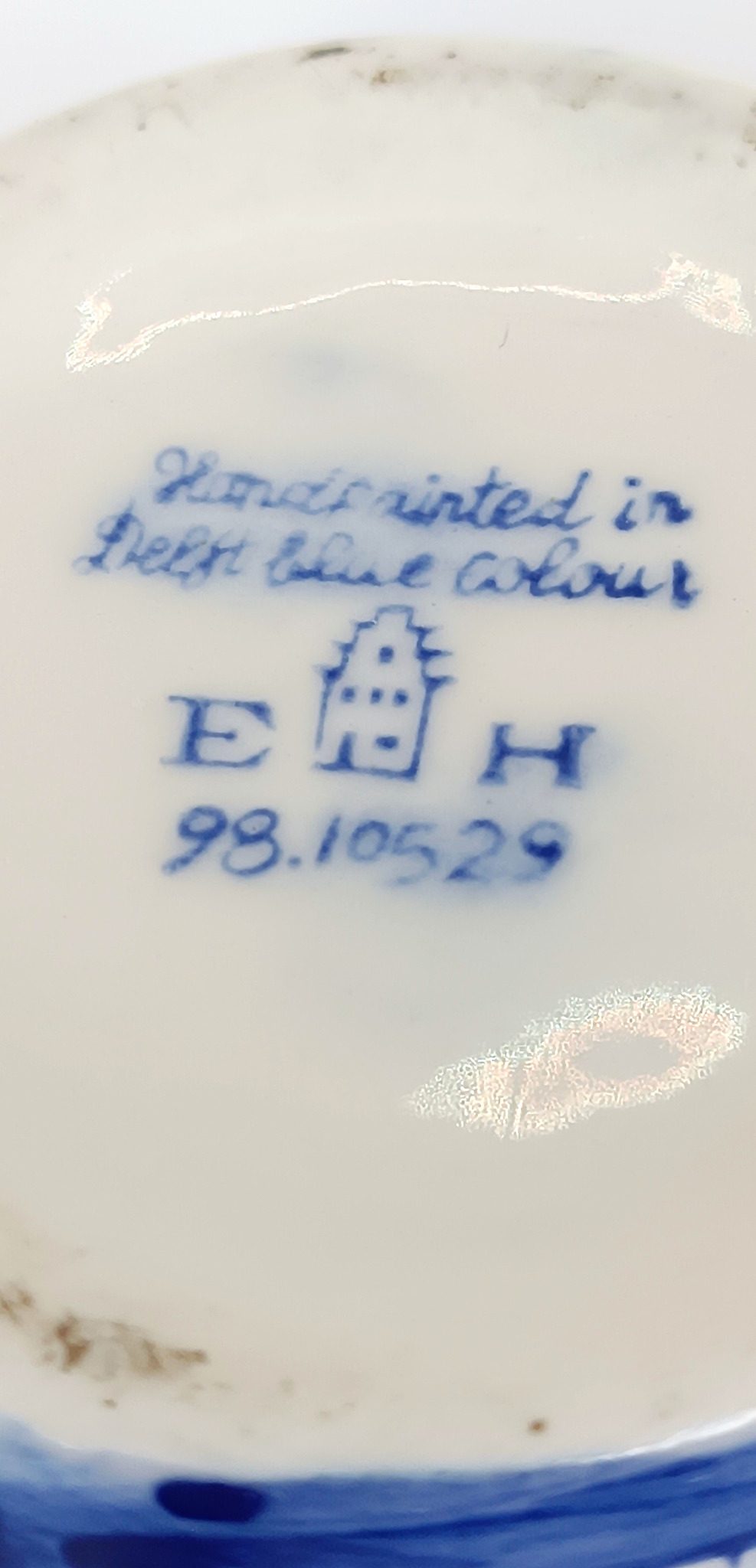 Маркировка на винтидж Elesva Holland Delft Blue керамичен свещник с инициали E H, холандска къща и код 98.10529
