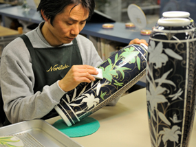 Noritake porcelain production