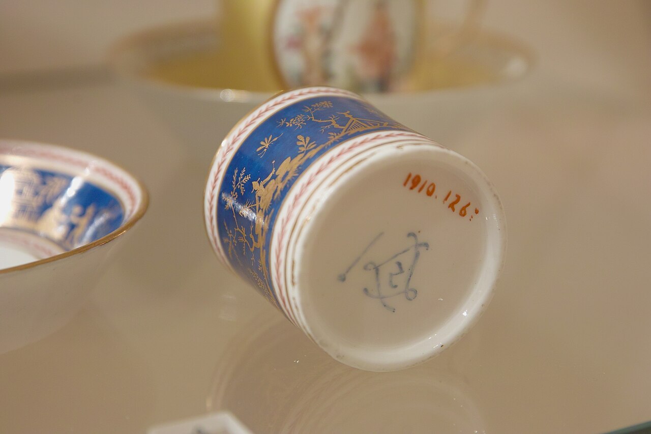 Original Sèvres porcelain cup base with factory marks