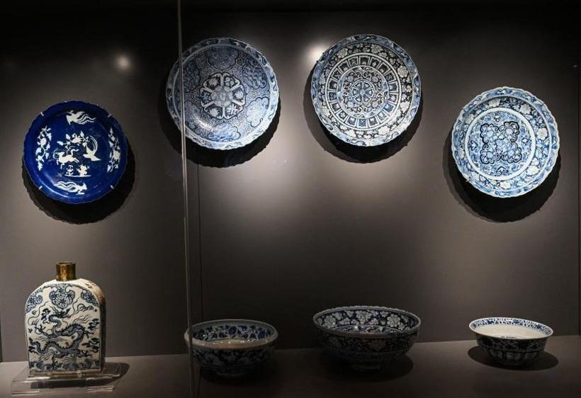 Antique Yıldız Imperial Ottoman porcelain in a museum collection