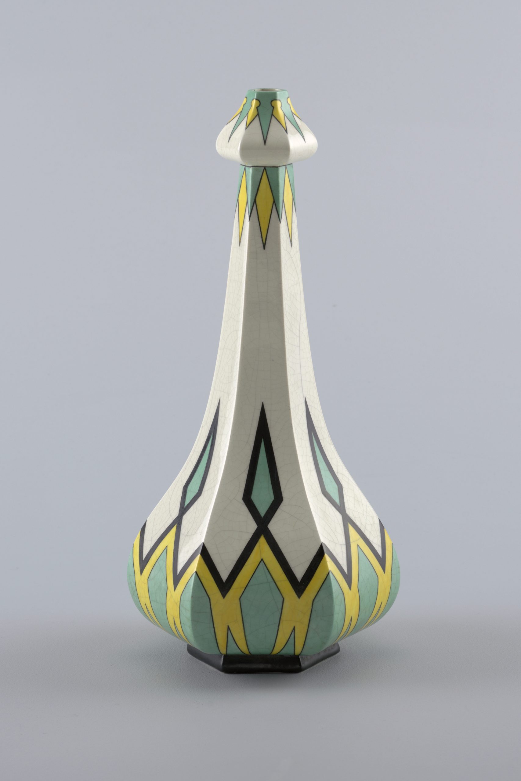 Early Arabia Finland Vase, 1900–1917 Early Arabia Finland vase made between 1900 and 1917