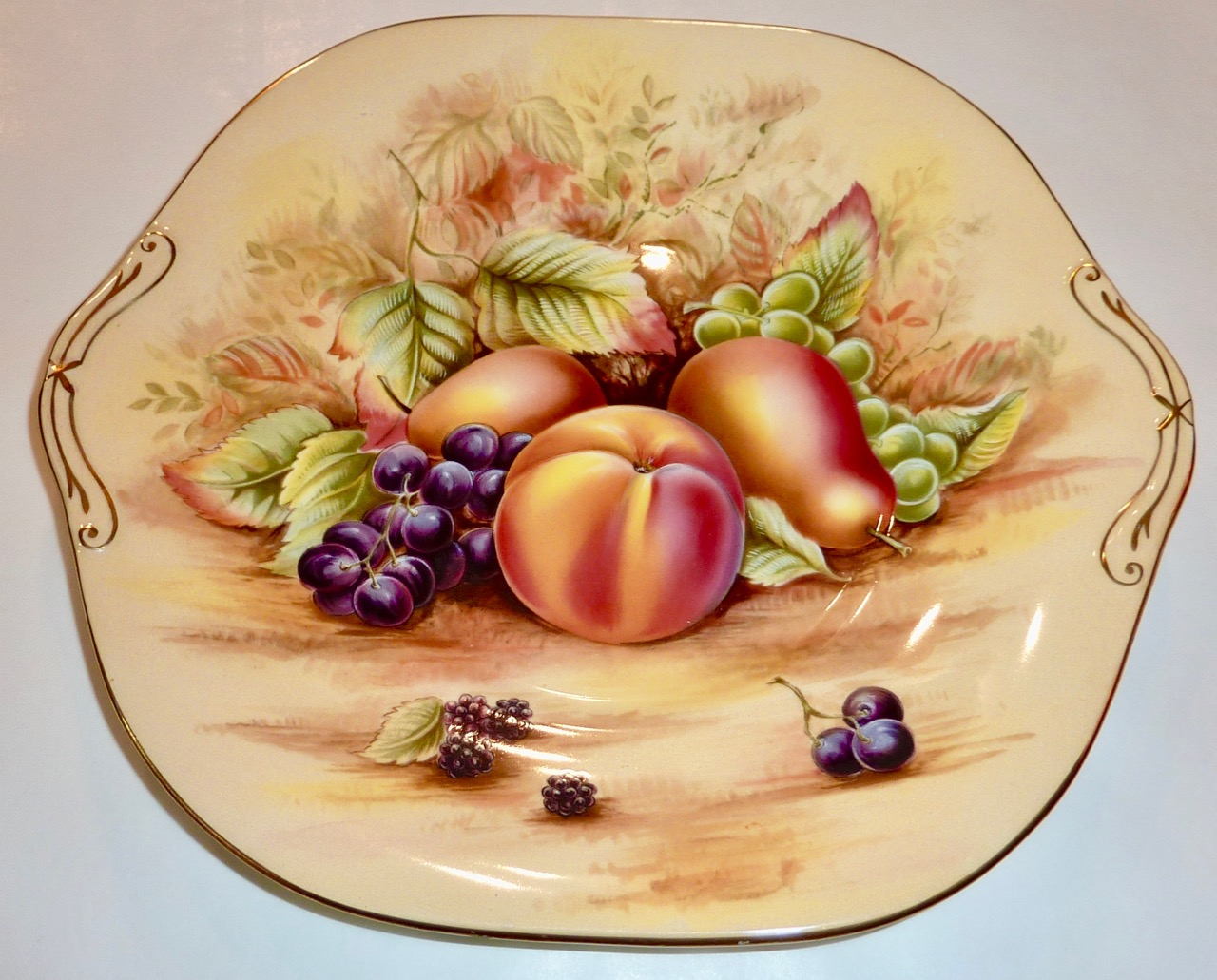 Aynsley Orchard Gold Bone China Mark Aynsley Orchard Gold bone china mark with identifying pattern information
