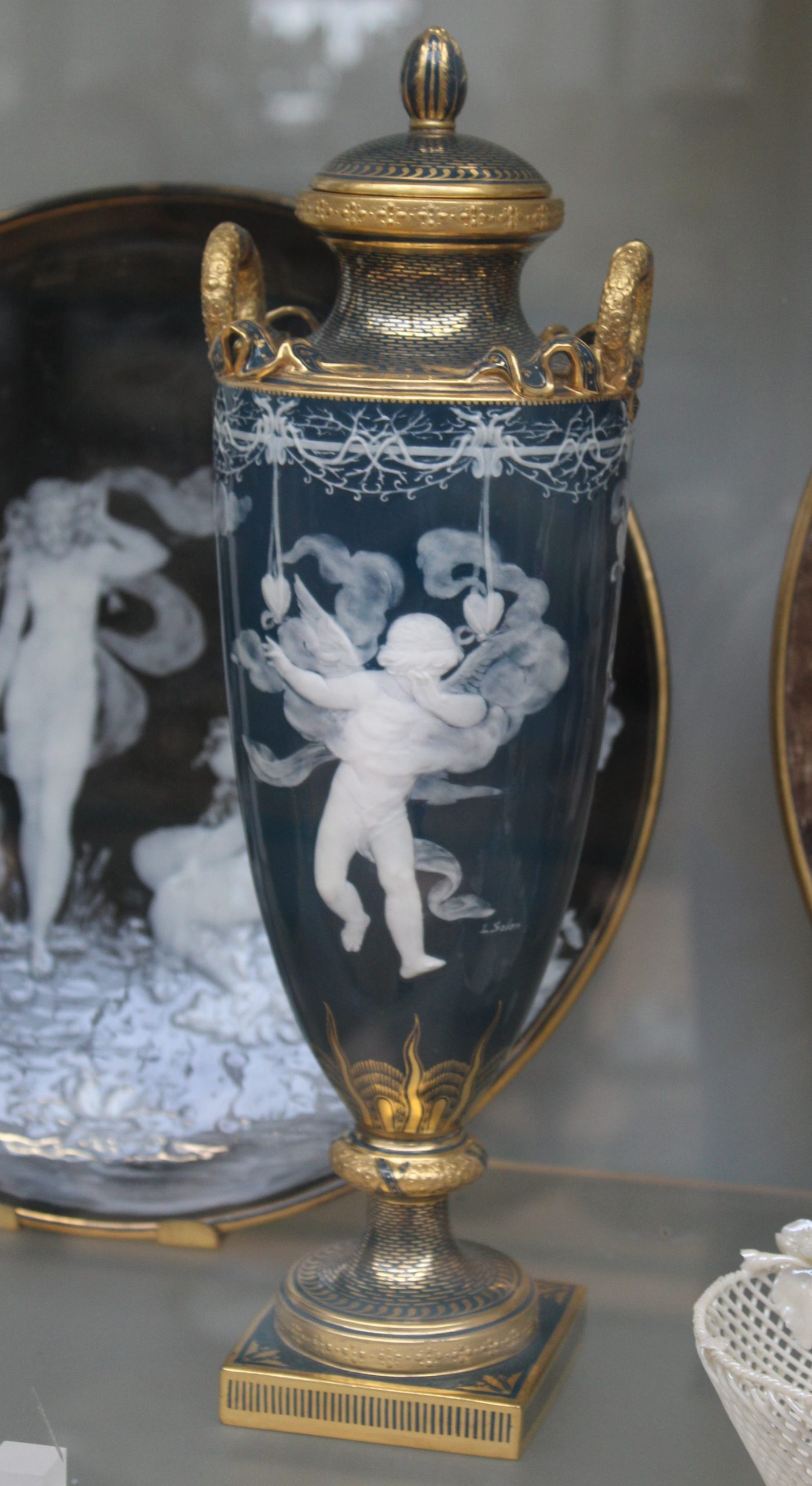 Minton porcelain vase and cover