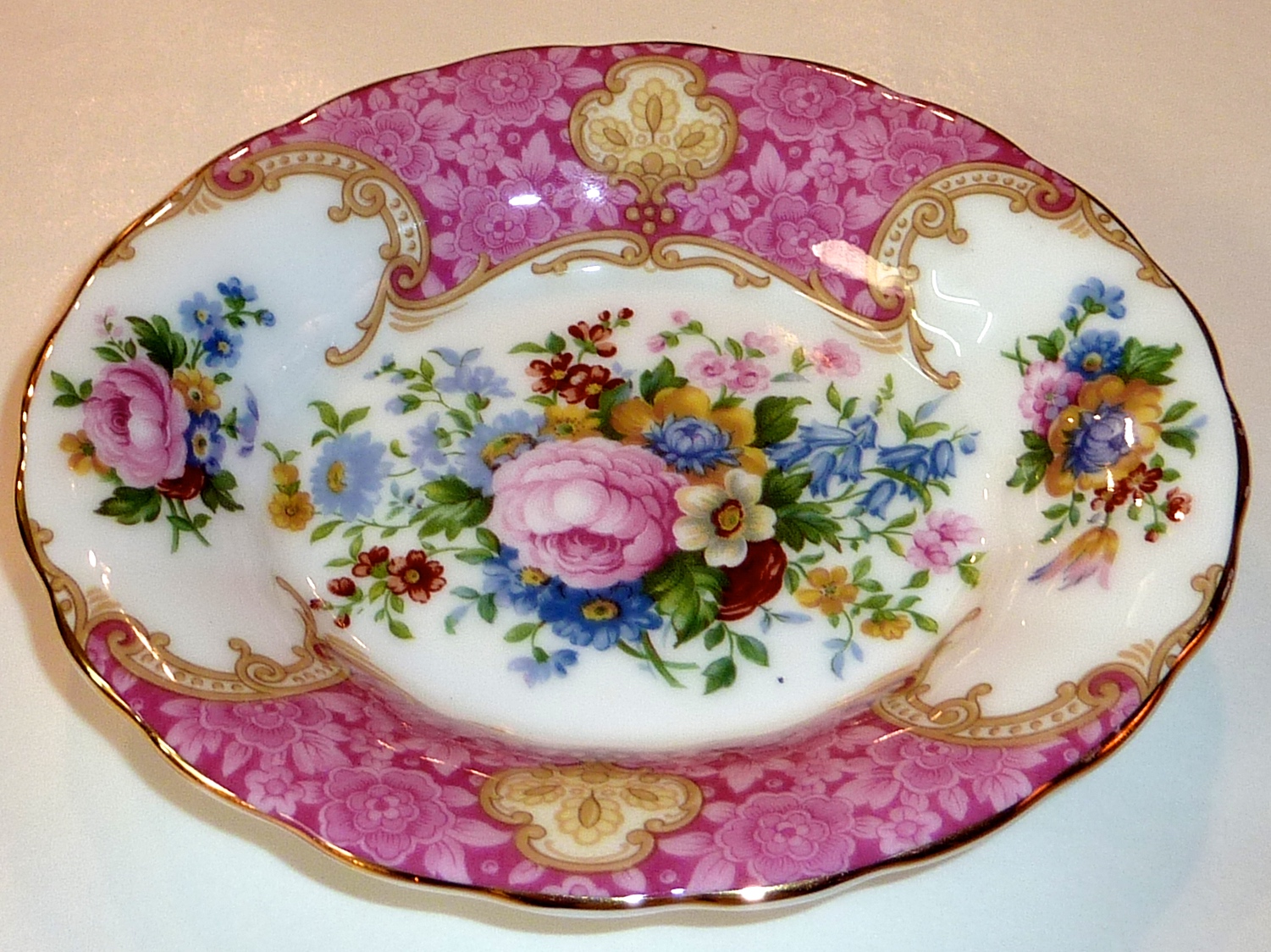 Royal Albert Lady Carlyle vintage bone china floral pattern