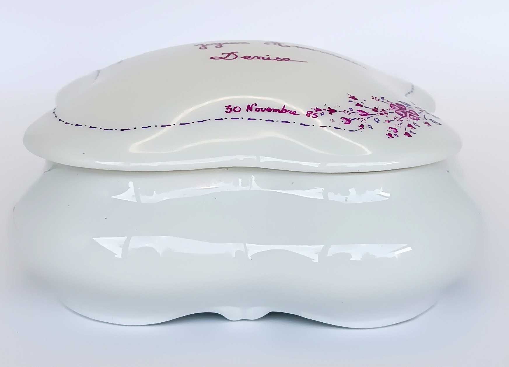 Side view of a vintage Limoges France porcelain anniversary box with a personalised inscription dated 30 November 1985