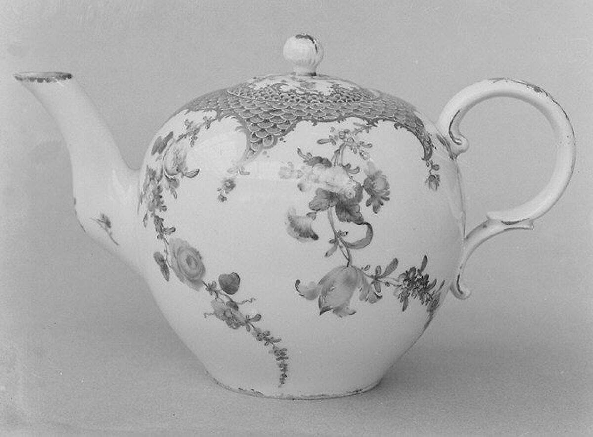 Fürstenberg porcelain teapot circa 1760 to 1770 with floral decoration