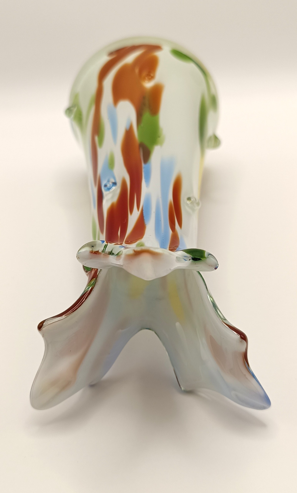 Bottom view of a vintage Romanian hand-blown Murano-style art glass vase, c. 1970s