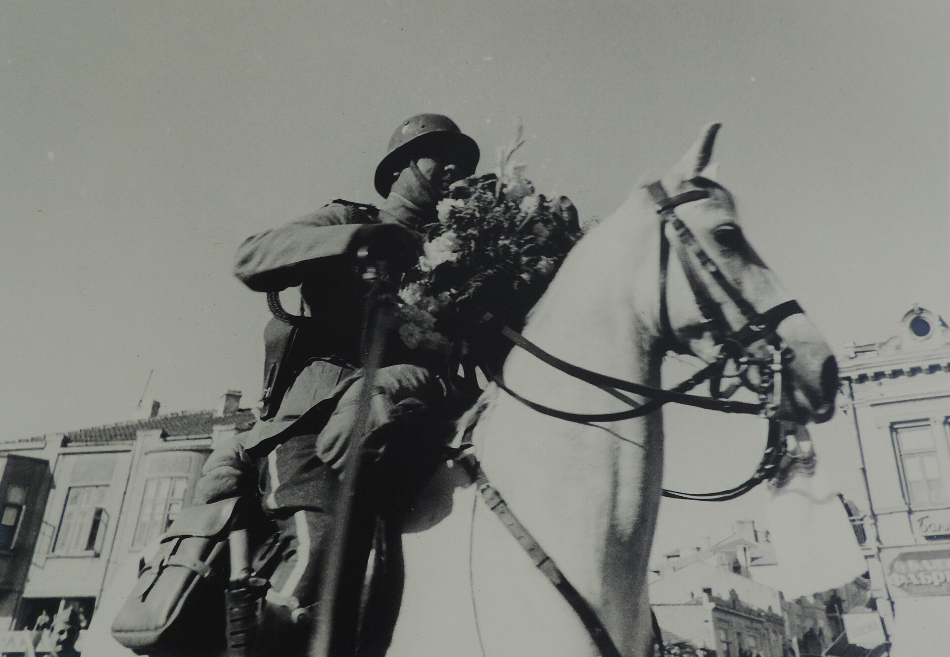 Period photograph associated with a mounted Bulgarian soldier during the Southern Dobruja events of 1940